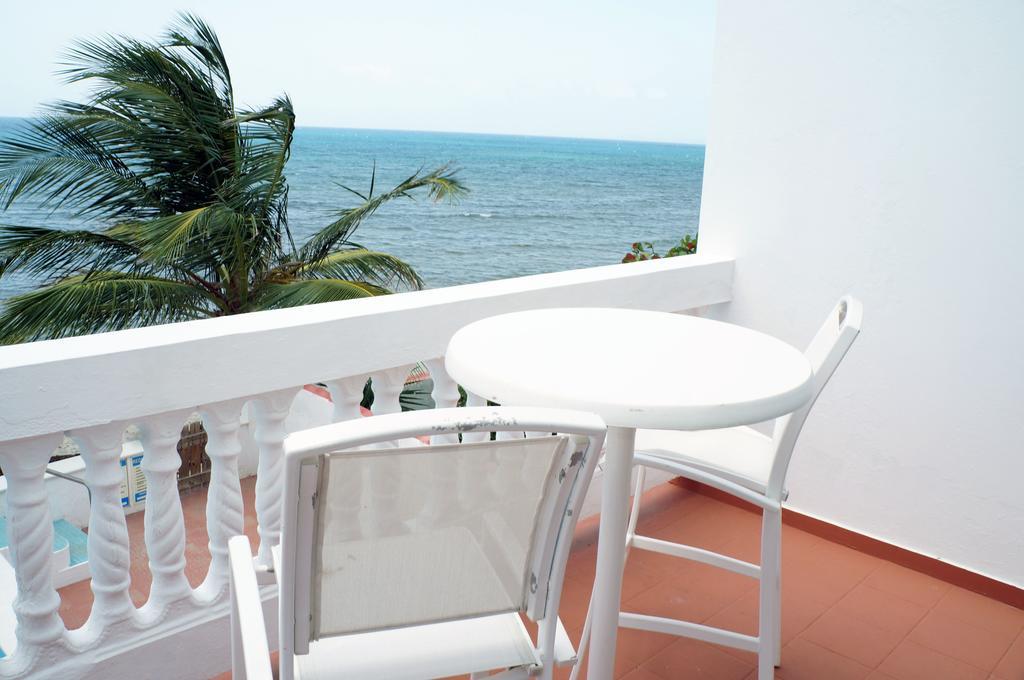 Bravo Beach Hotel Vieques Bagian luar foto