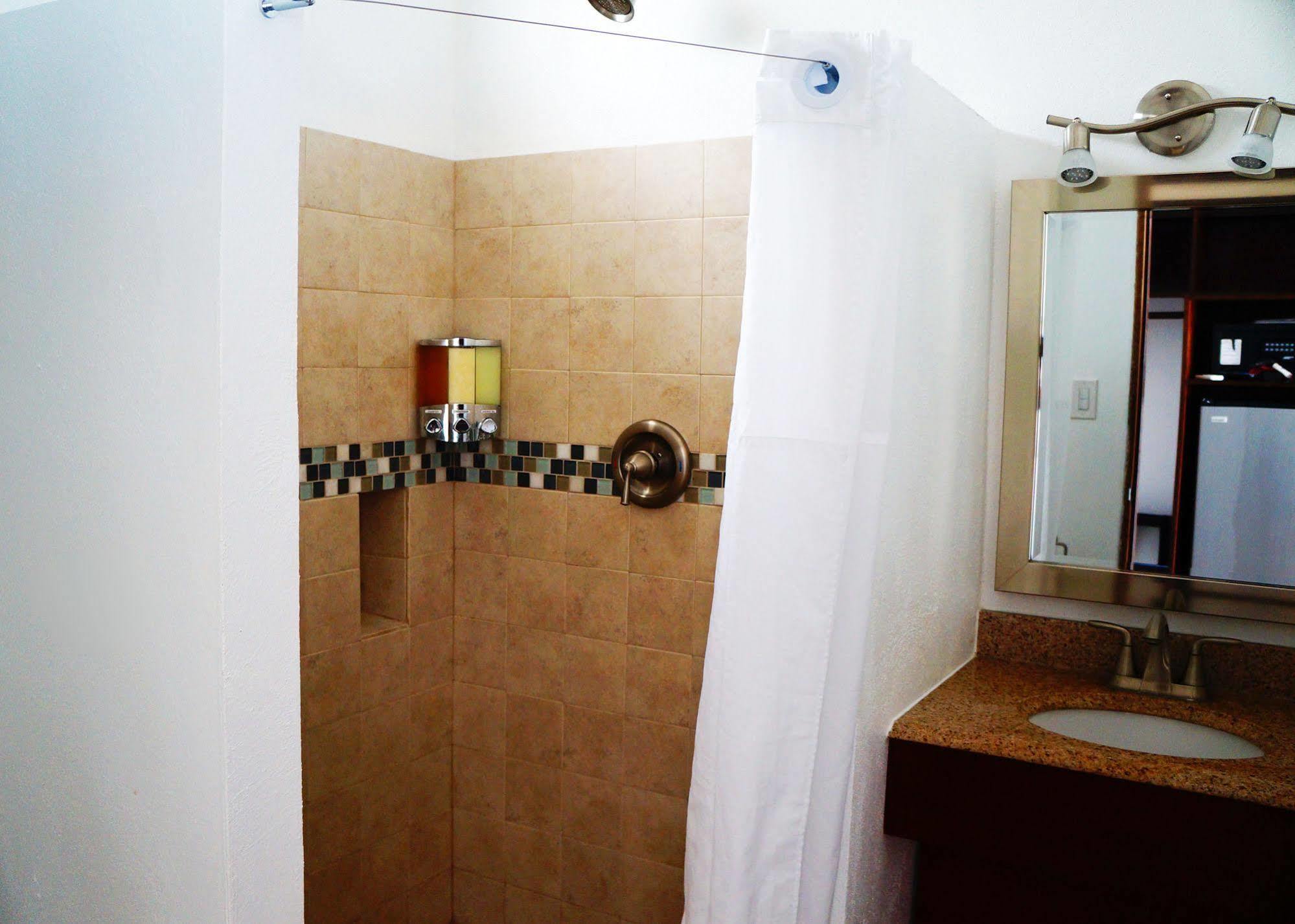 Bravo Beach Hotel Vieques Bagian luar foto