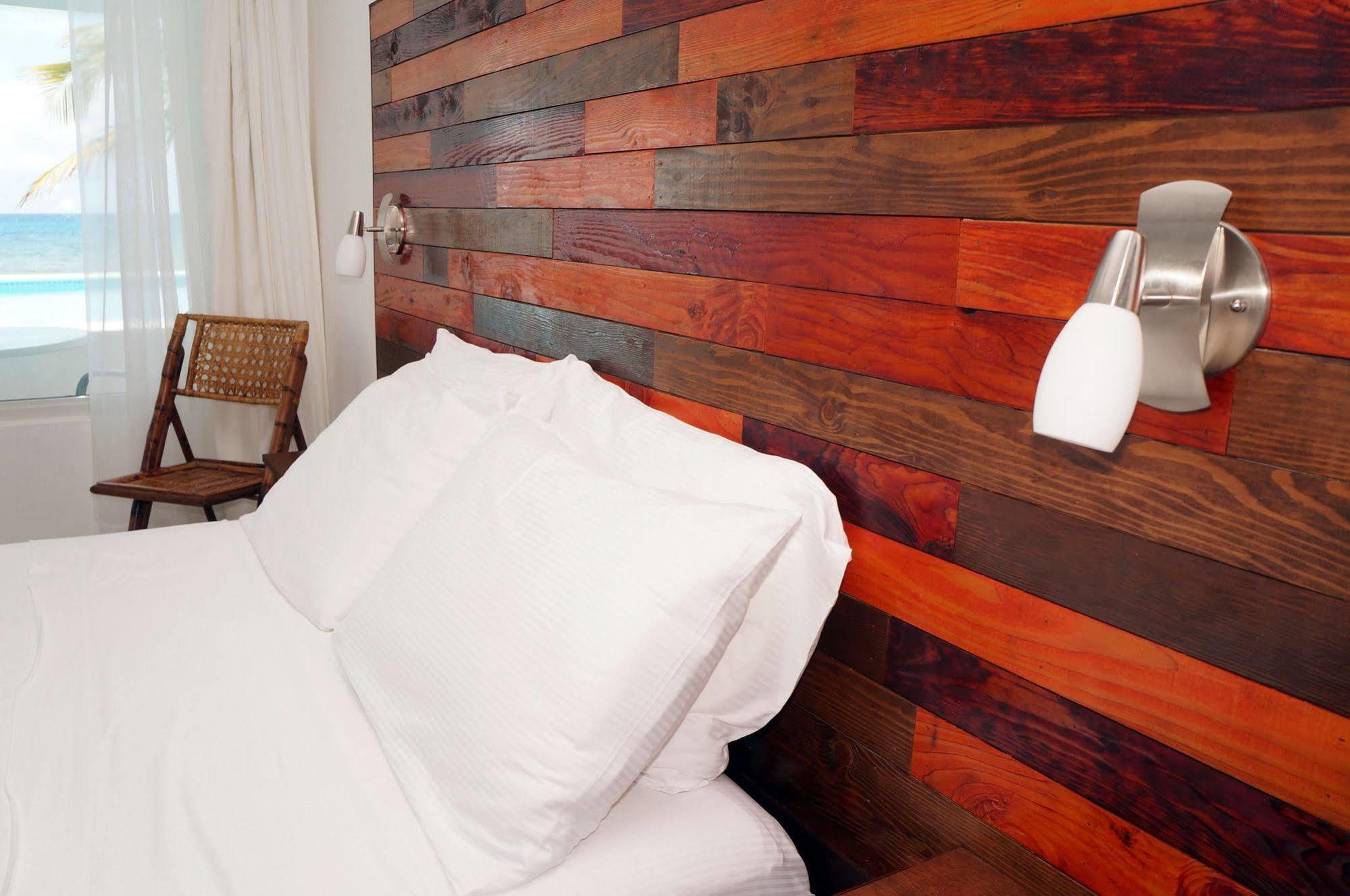 Bravo Beach Hotel Vieques Bagian luar foto